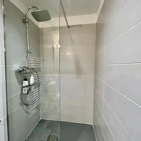 Confort - Centre דירה קרקסון