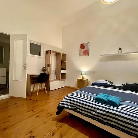 דירה Confort - Centre